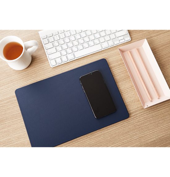 St. Louis Cardinals Wireless Charger and Mouse Pad